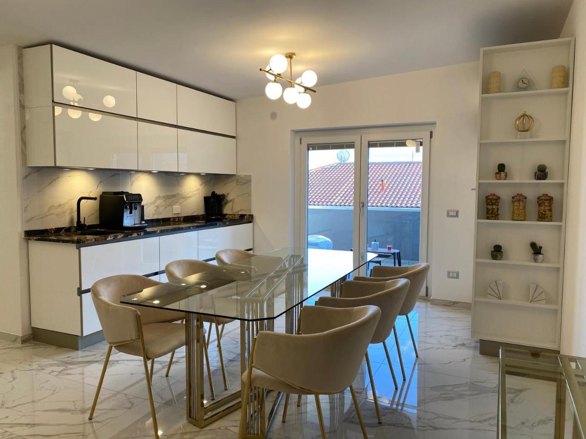 Appartamento Al Mare Montepaone Lido Екстер'єр фото