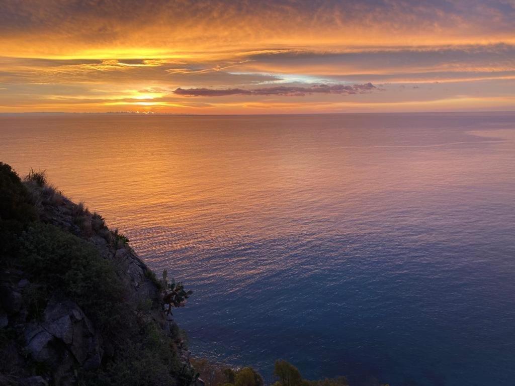 Appartamento Al Mare Montepaone Lido Екстер'єр фото