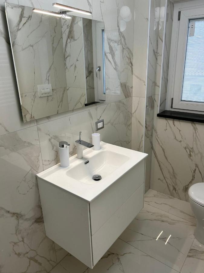 Appartamento Al Mare Montepaone Lido Екстер'єр фото